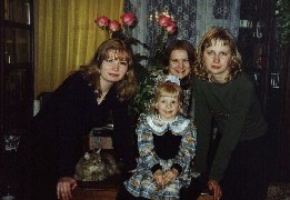 Olga, Svieta, Julia und Claudia - Mai 2001